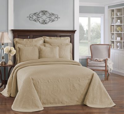 Historic Charleston King Charles Lightweight Cotton Matelasse Quilted Bedspread, Birch 